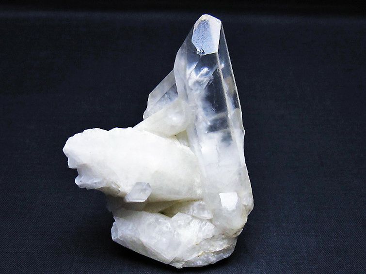 レムリアンシード水晶クラスター [t721-13361] 1枚目