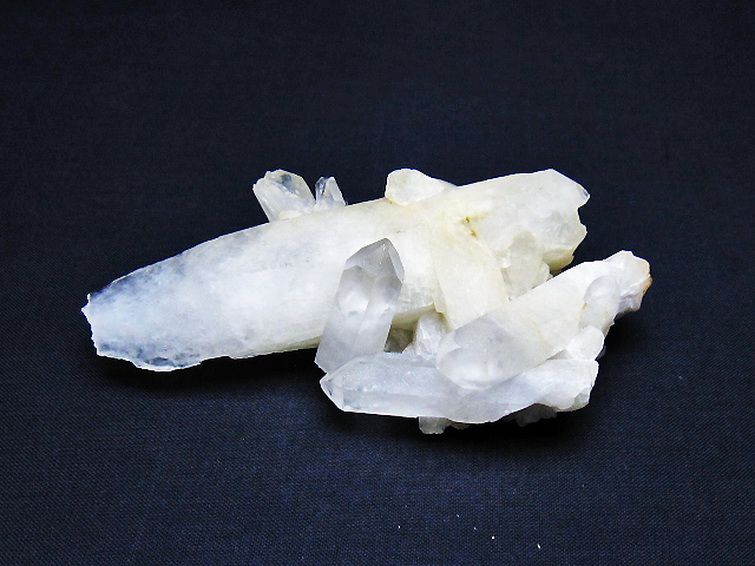 レムリアンシード水晶クラスター [t721-13364] 1枚目