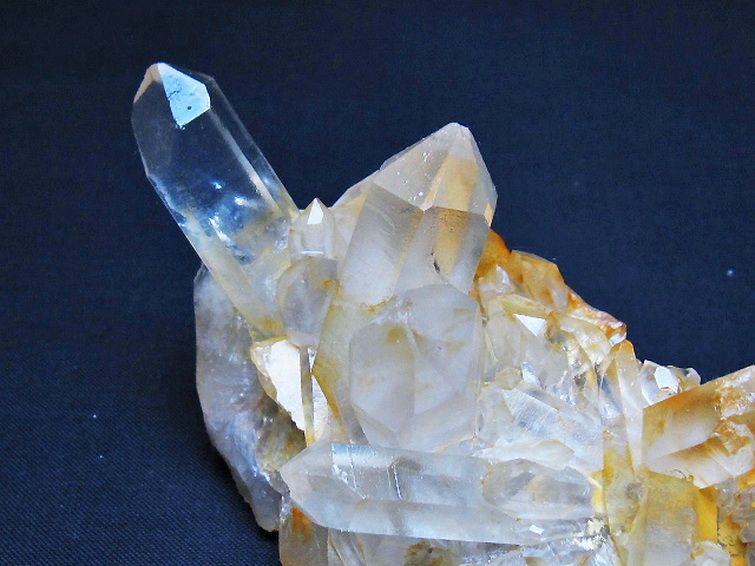 レムリアンシード水晶クラスター [t721-13375] 2枚目