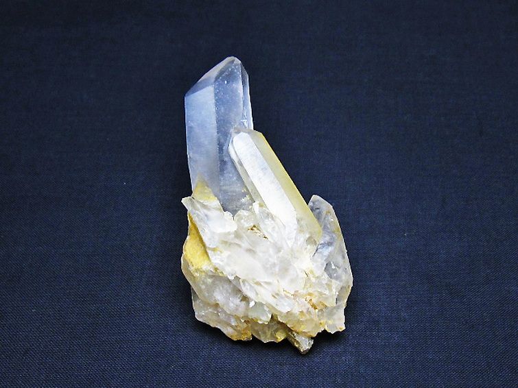 レムリアンシード水晶クラスター [t721-13416] 1枚目