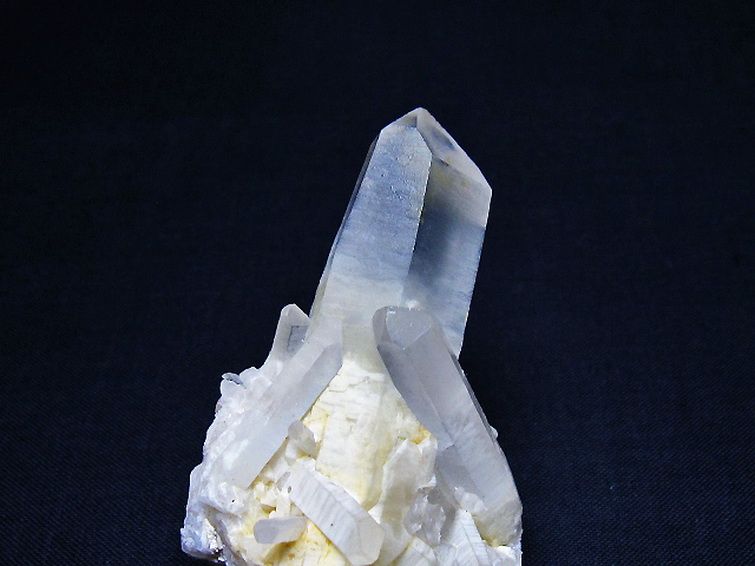 レムリアンシード水晶クラスター [t721-13487] 2枚目