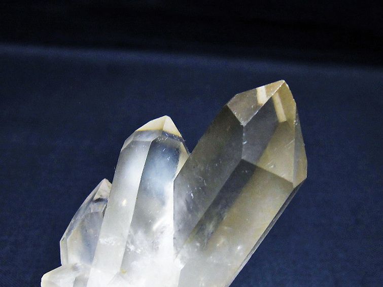 レムリアンシード水晶クラスター [t721-13526] 2枚目