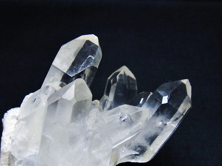 レムリアンシード水晶クラスター [t721-13640] 3枚目