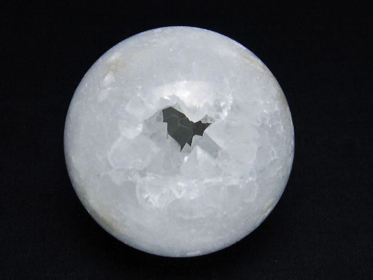 モロッコ産 水晶 笑口 丸玉 53mm [t722-928] 1枚目