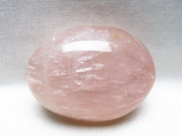 ローズクォーツ 原石 [t723-1895] 2枚目