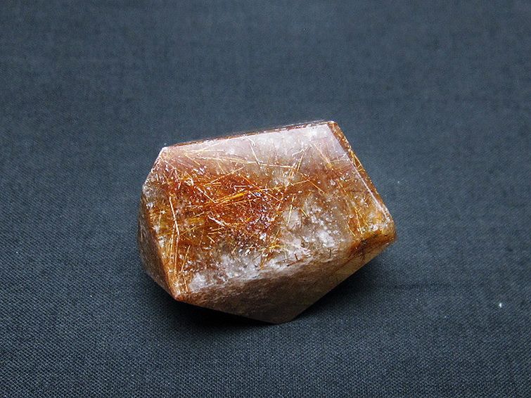ルチルクォーツ（金針ルチル水晶） 原石[T725-2303] 1枚目