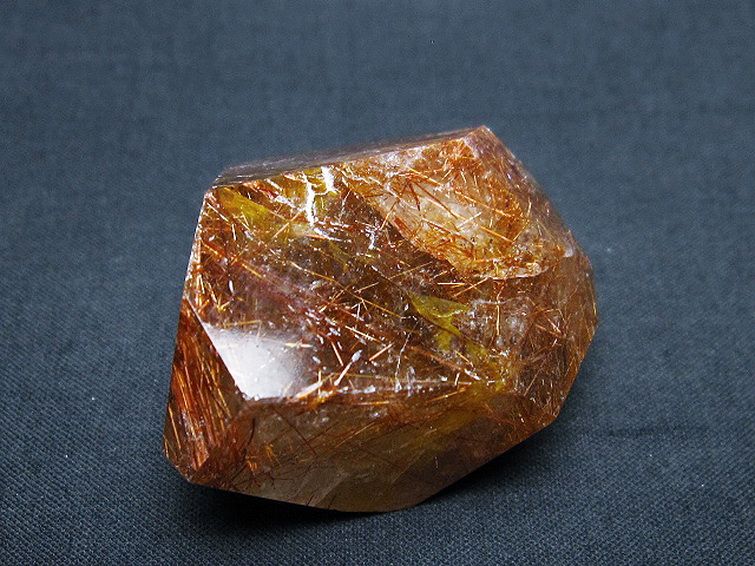 ルチルクォーツ（金針ルチル水晶） 原石[T725-2303] 3枚目