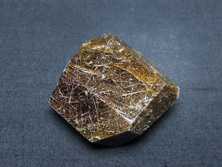 金針ルチル水晶 原石 [t725-2316] 3枚目