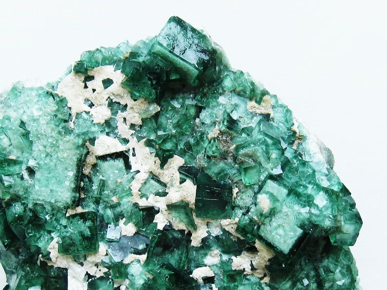 2.1Kg 緑フローライト 原石 [t726-1675] 3枚目