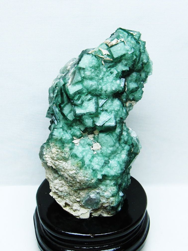 1.3Kg 緑フローライト 原石[T726-1702] 1枚目