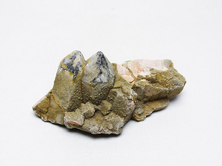 山東省産 モリオン 純天然 黒水晶 クラスター [t728-2141] 1枚目