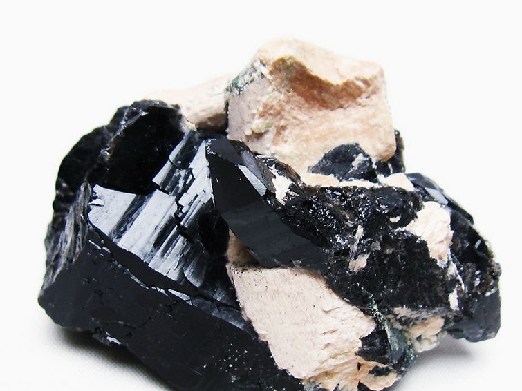 モリオン（黒水晶）クラスター 山東省産 モリオン 純天然 黒水晶 クラスター[t728-2148]