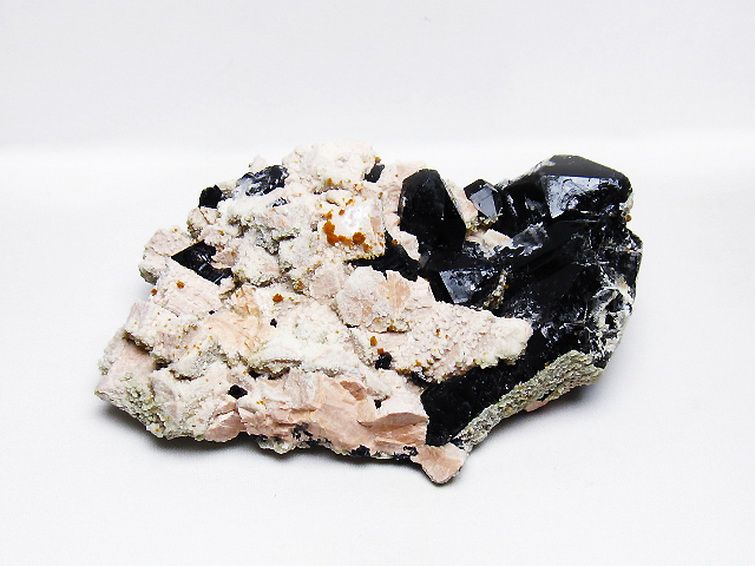1.8Kg 山東省産 モリオン 純天然 黒水晶 クラスター [t728-2244] 1枚目