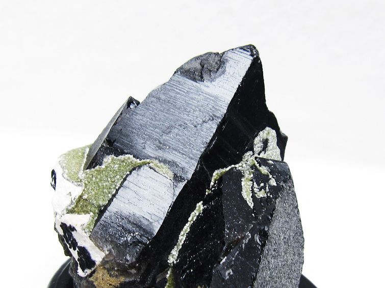 山東省産 モリオン 純天然 黒水晶 原石 [t728-2277]