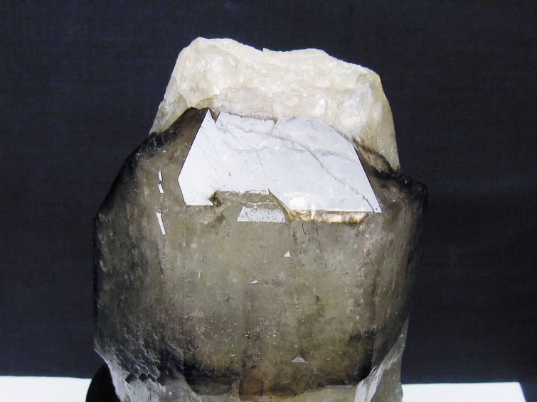 1.5Kg スーパーセブン 原石[T73-2356] 2枚目