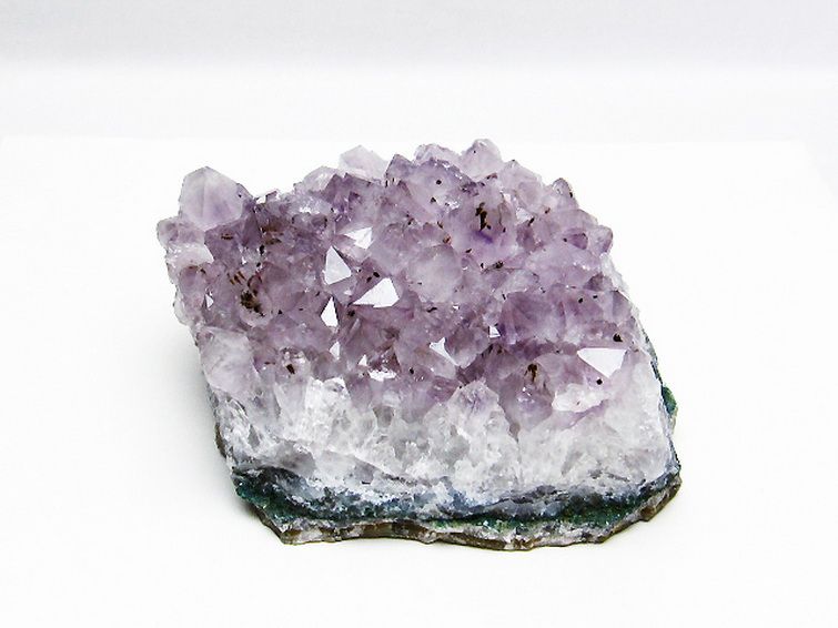 ブラジル産 アメジストクラスター [t749-5405]