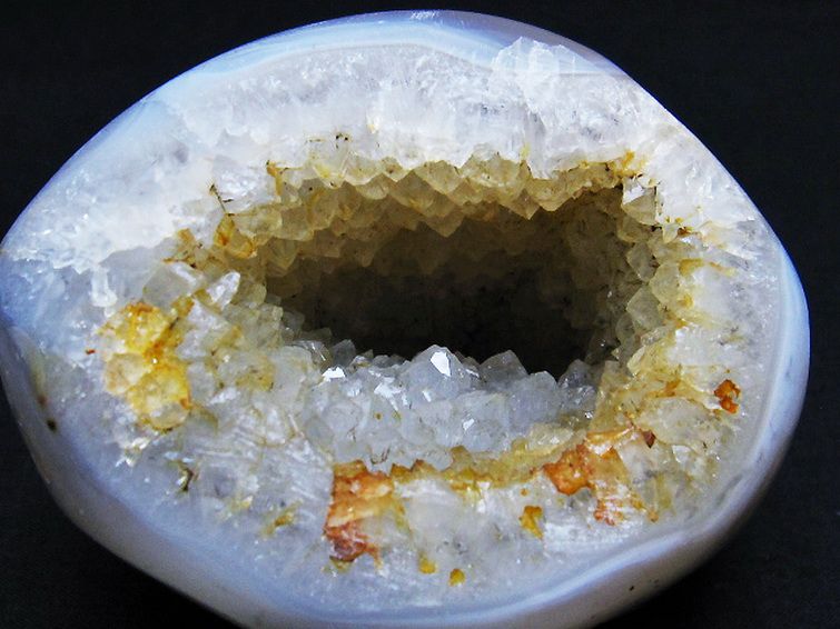 ウルグアイ産 アゲート水晶ドーム[T757-1686] 2枚目