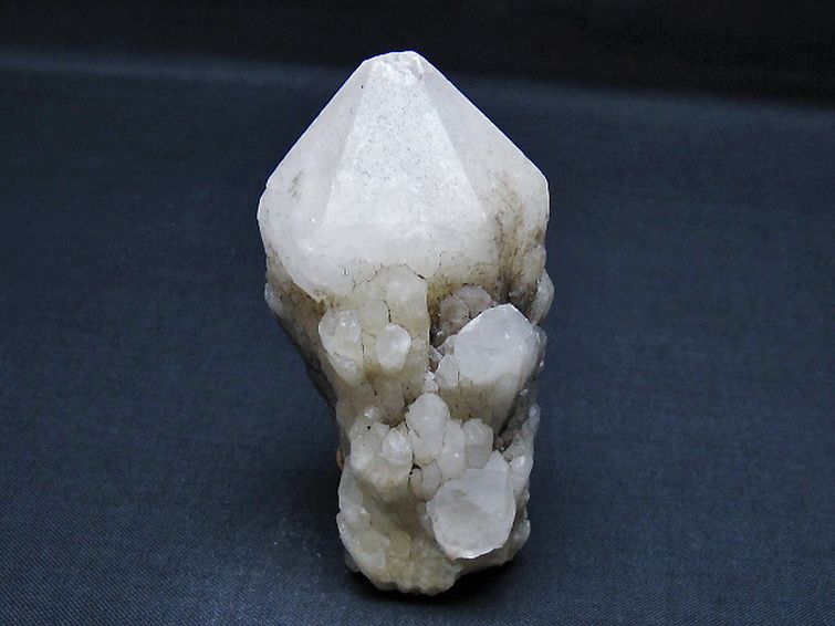 カテドラルライブラリー 水晶 原石 [t761-3366]