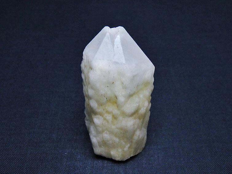 カテドラルライブラリー 水晶 原石 [t761-3501]