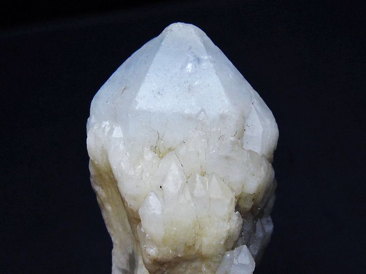 カテドラルライブラリー 水晶 原石 [t761-3666] 3枚目