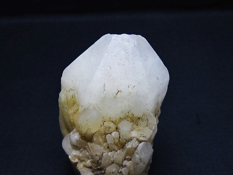 カテドラルライブラリー 水晶 原石 [t761-3689] 3枚目