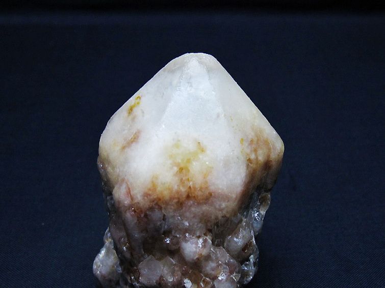 カテドラルライブラリー 水晶 原石 [t761-3701] 3枚目