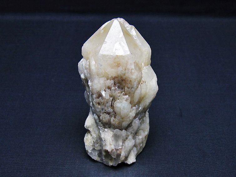 カテドラルライブラリー 水晶 原石 [t761-3719] 1枚目