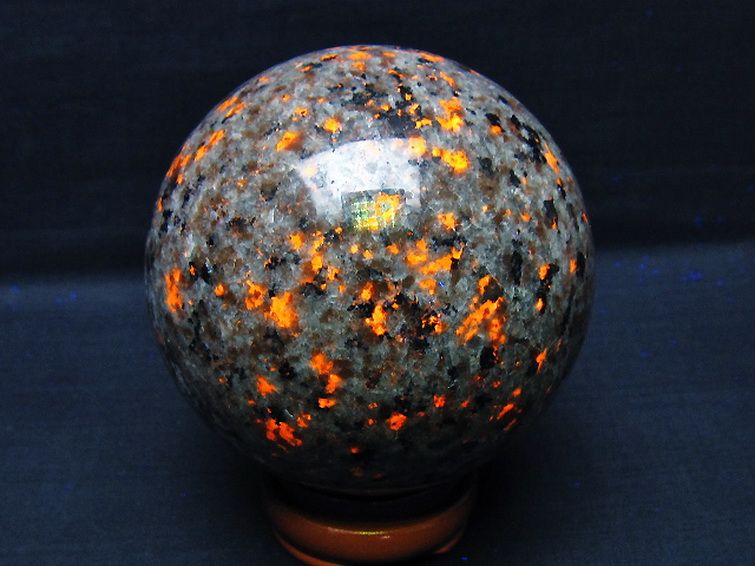 1.3Kg ユーパーライト 丸玉 100mm [t762-3256] 1枚目