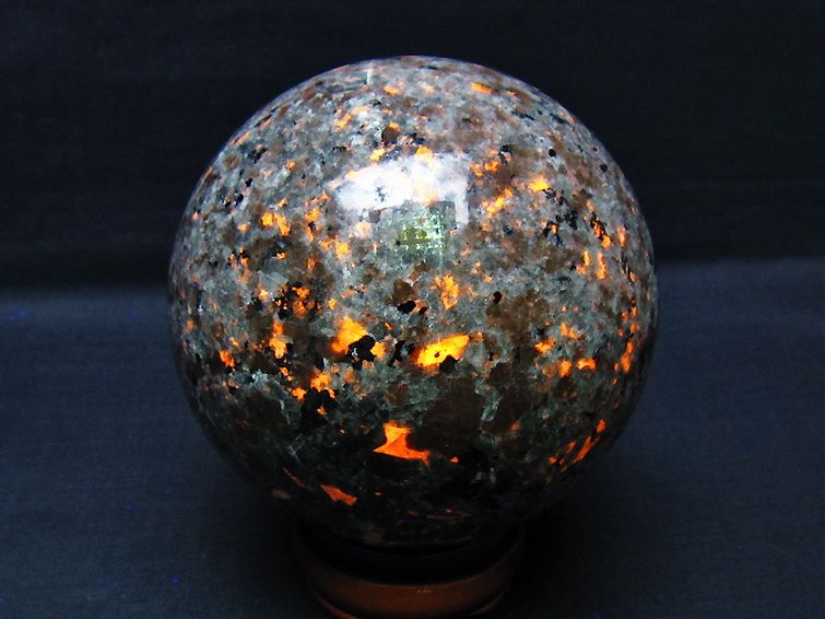 1.5Kg ユーパーライト 丸玉 105mm [t762-3268] 1枚目