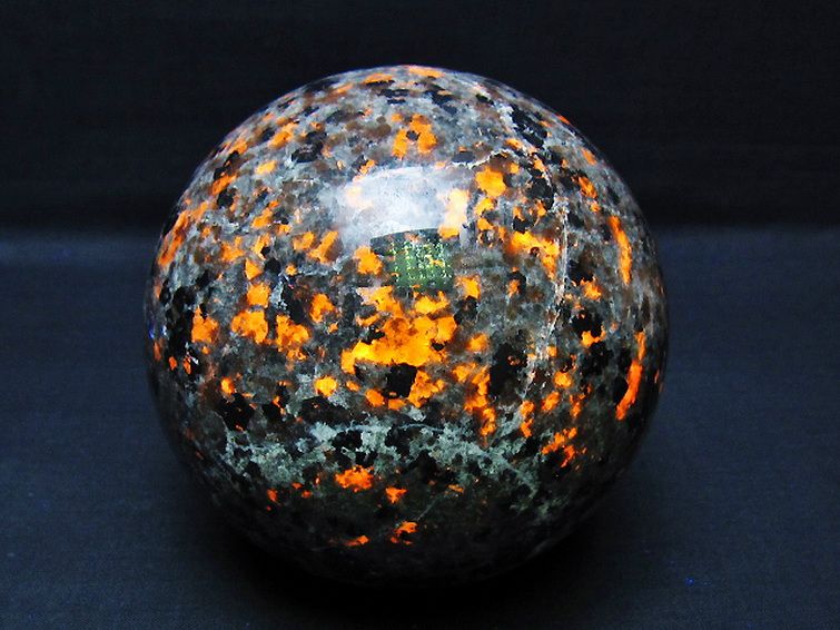 1.6Kg ユーパーライト 丸玉 107mm [t762-3292] 1枚目