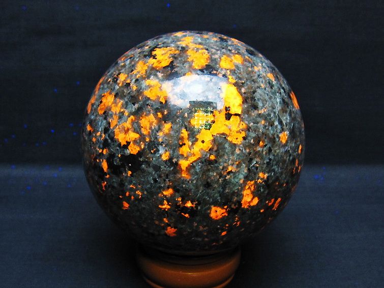 1.5Kg ユーパーライト 丸玉 107mm [t762-3313] 1枚目