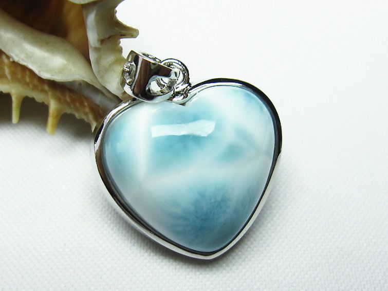 ラリマーハート ペンダント [T8-7736] 1枚目