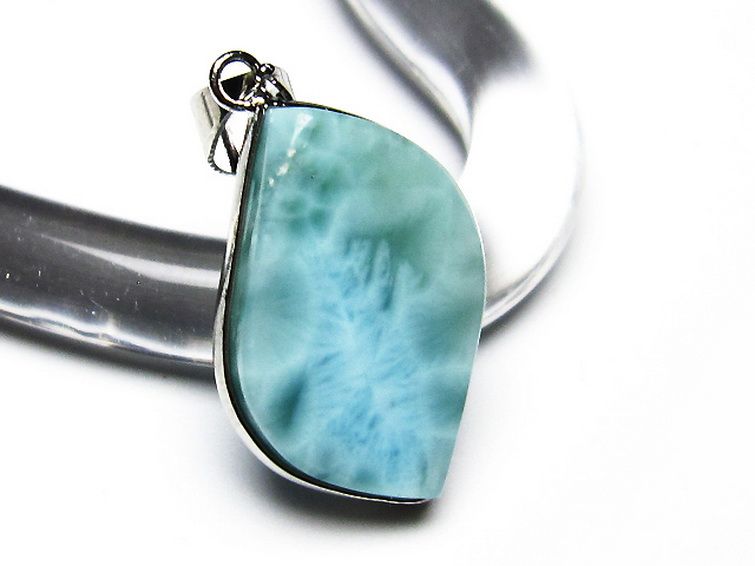 ラリマー ペンダント [t8-8359] 2枚目