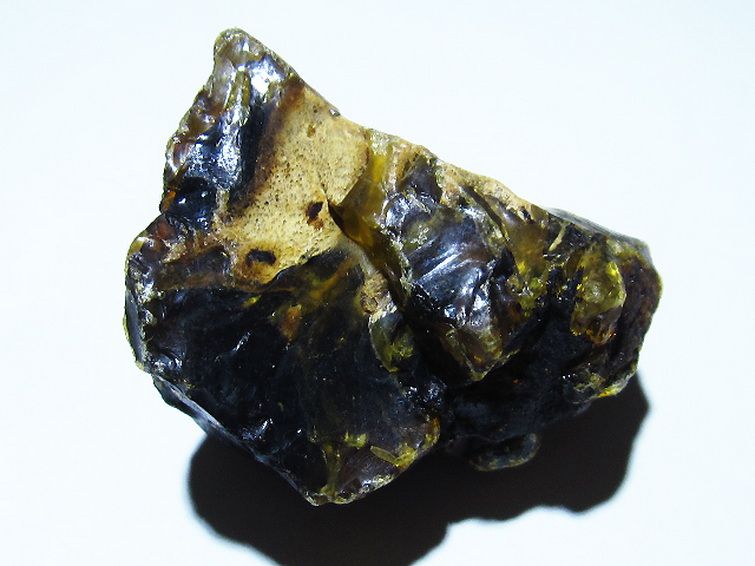 ブルーアンバー 原石[T800-1823] 3枚目