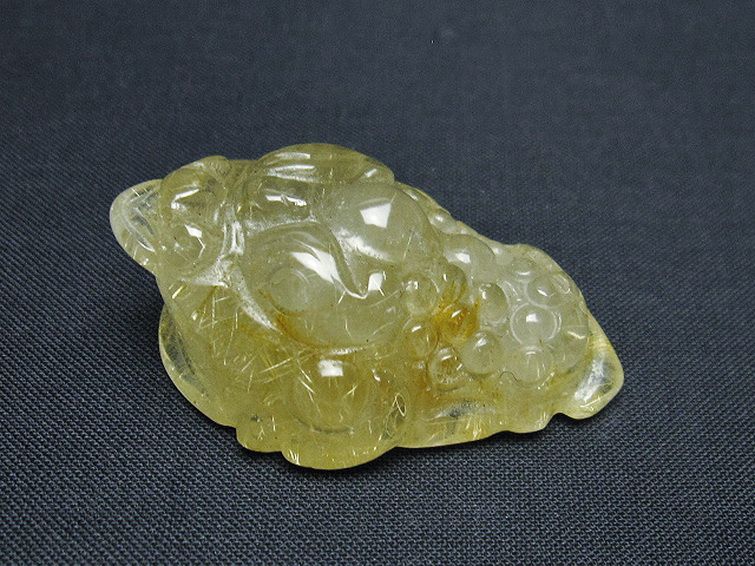 ゴールドタイチンルチル金蟾 置物 [t801-568] 2枚目