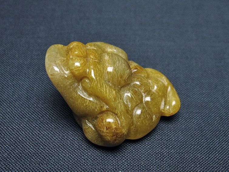 金針ルチルクォーツ 金蟾 置物 [t801-589] 3枚目
