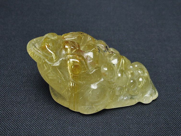 ゴールドタイチンルチル金蟾 置物 [t801-652] 2枚目