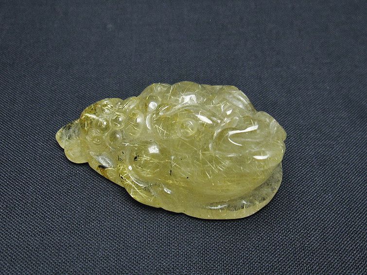 ゴールドタイチンルチル金蟾 置物 [t801-653] 1枚目