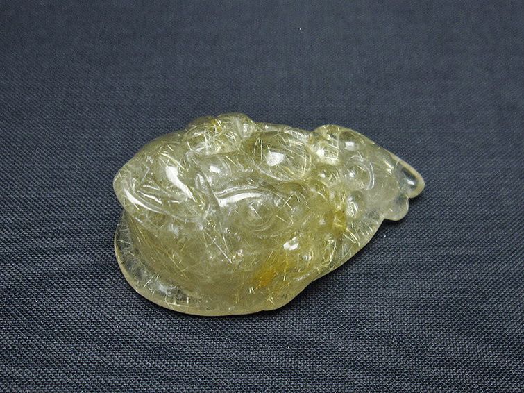 ゴールドタイチンルチル金蟾 置物 [t801-658] 1枚目