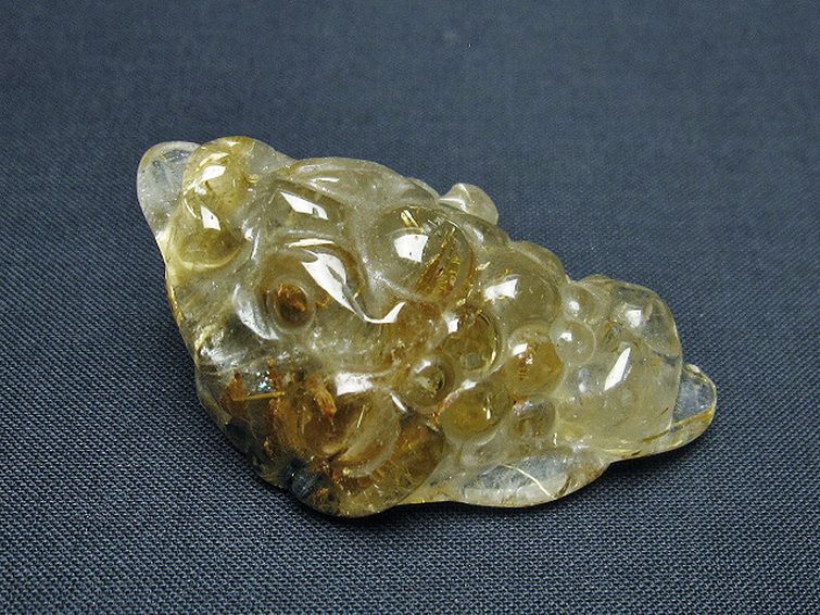 ゴールドタイチンルチル金蟾 置物 [t801-665] 2枚目