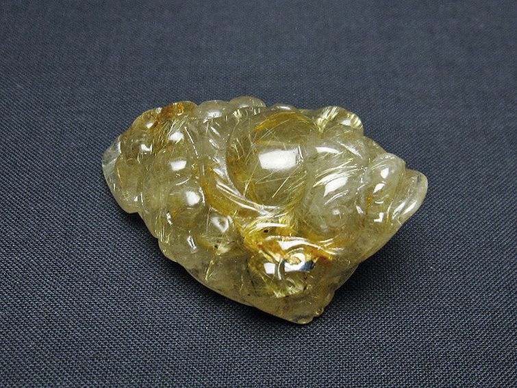 ゴールドタイチンルチル金蟾 置物 [t801-670] 1枚目