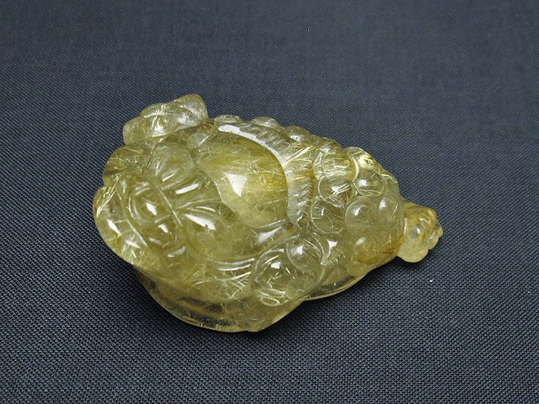 ゴールドタイチンルチル金蟾 置物 [t801-677] 1枚目