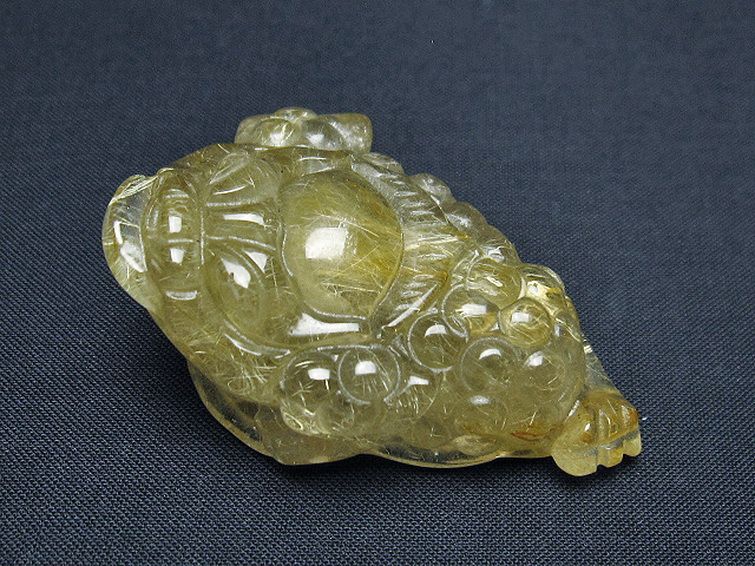 ゴールドタイチンルチル金蟾 置物 [t801-677] 2枚目