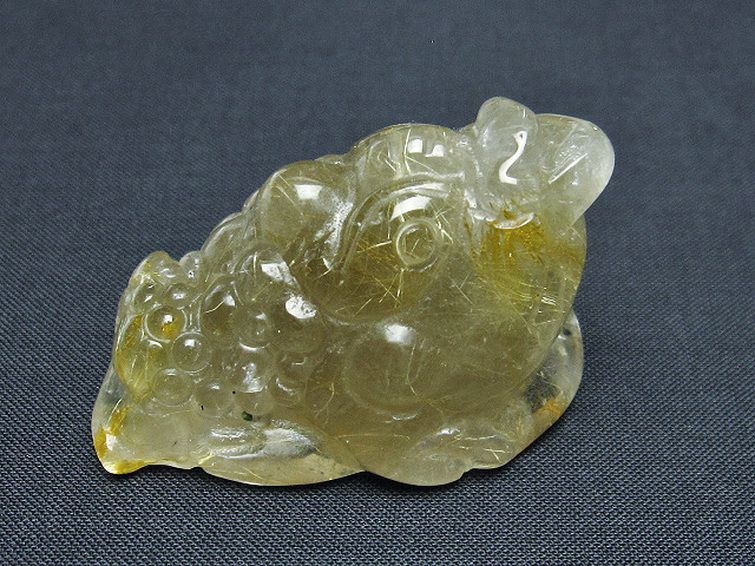 ゴールドタイチンルチル金蟾 置物 [t801-690] 2枚目