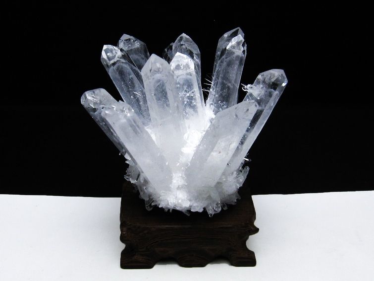 クリスタル 水晶クラスター  [t802-4729] 1枚目