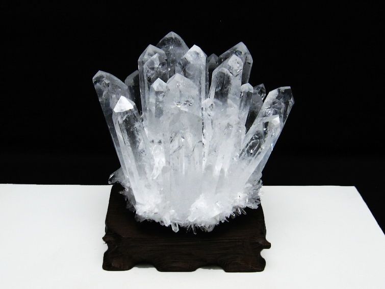 クリスタル 水晶クラスター  [t802-4821] 1枚目