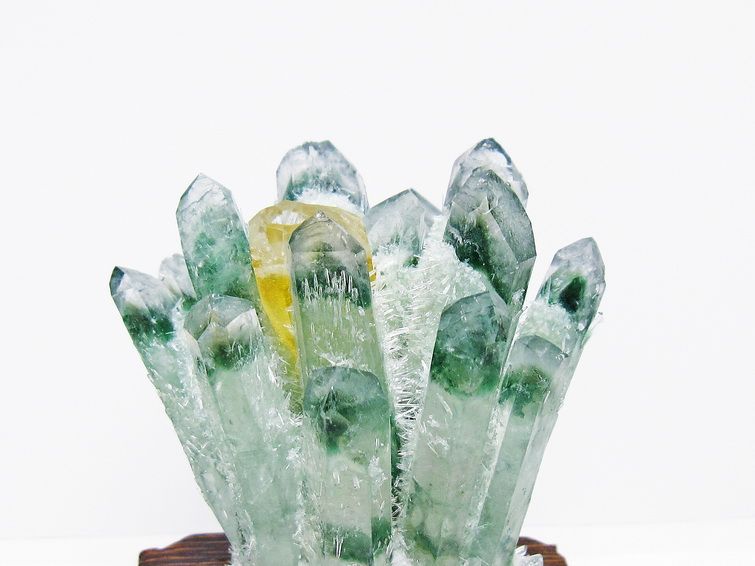 緑水晶 グリーンクォーツ クラスター[t802-5830]