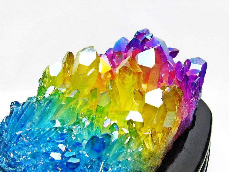 1.5Kg オーラ水晶 オーラクリスタル クラスター (レインボー)[T802-6236] 3枚目