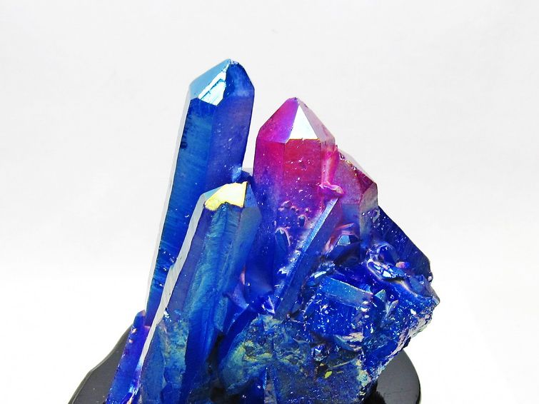 1.5Kg オーラ水晶 オーラクリスタル クラスター (レインボー)[T802-6239] 2枚目