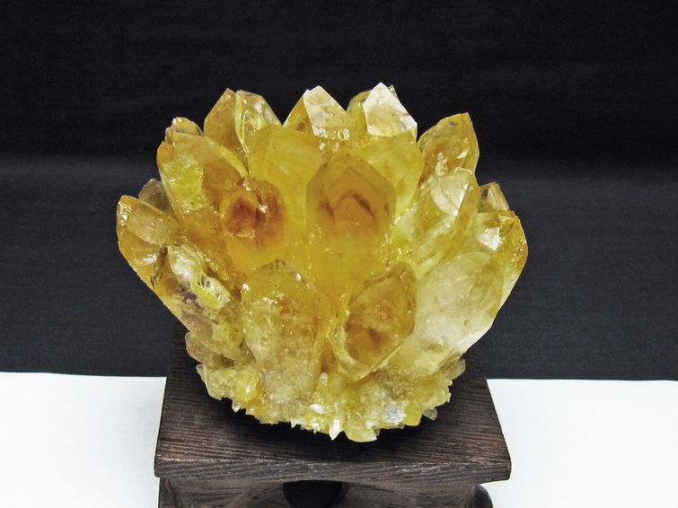 黄水晶 イエロークォーツ クラスター  [t802-6343] 1枚目